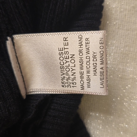 COZY CO. Black wrap sweater. Viscose 55% Poliester 30% Nylon 15% - Picture 11 of 14